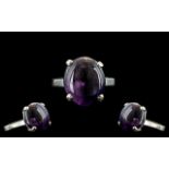 A Vintage 9ct White Gold - Attractive Single Stone Amethyst Set Ring. Marked 9ct - 375 to Interior