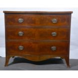 Victorian mahogany serpentine chest of drawers