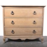 Contemporary chest of drawers, by Willis & Gambier