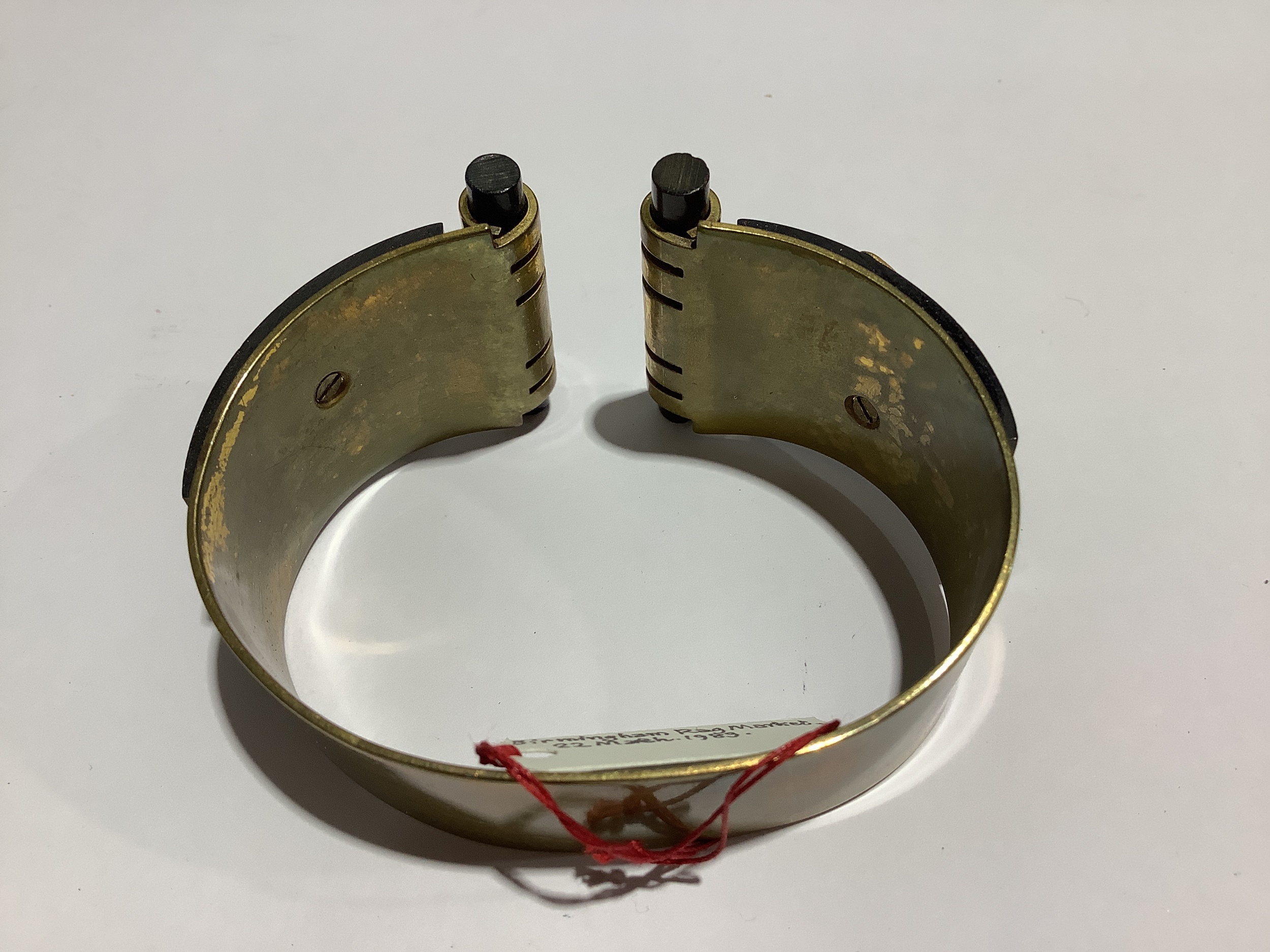 1930s Art Deco Hippocampe bangle retailed by JHP of Paris. - Image 4 of 4