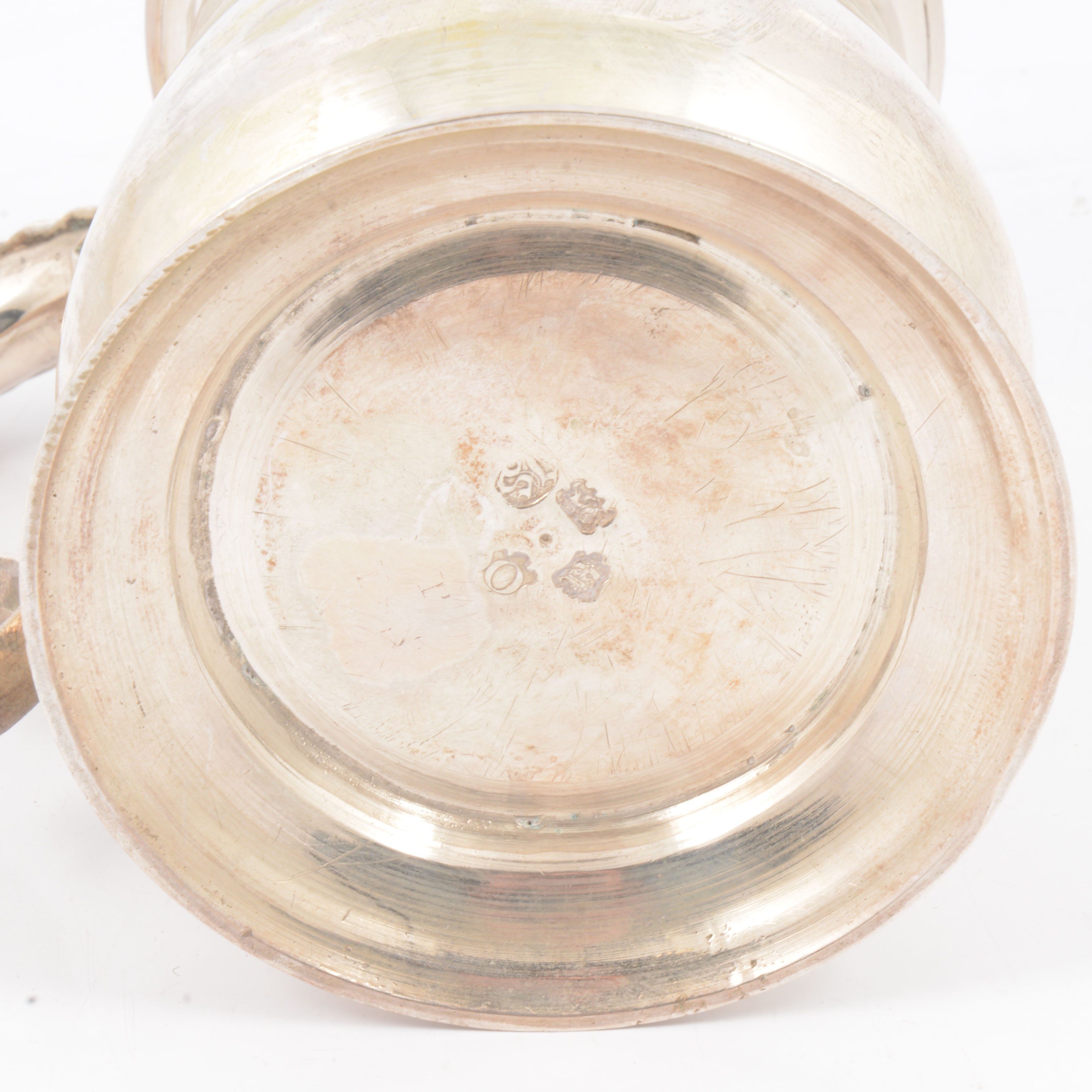 George III silver tankard, John Swift, London 1749. - Image 3 of 4