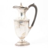 Silver claret jug, Reid & Sons, London 1906.