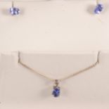 Tanzanite pendant and matching earstuds.