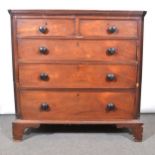 George III mahogany chest of drawers,