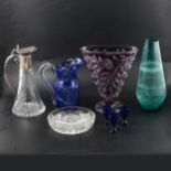 Collection of glassware,