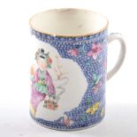 Chinese export tankard, famille rose decoration of figures and flowers