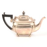 Edwardian silver bachelor’s teapot, Haseler Brothers, Chester 1902.