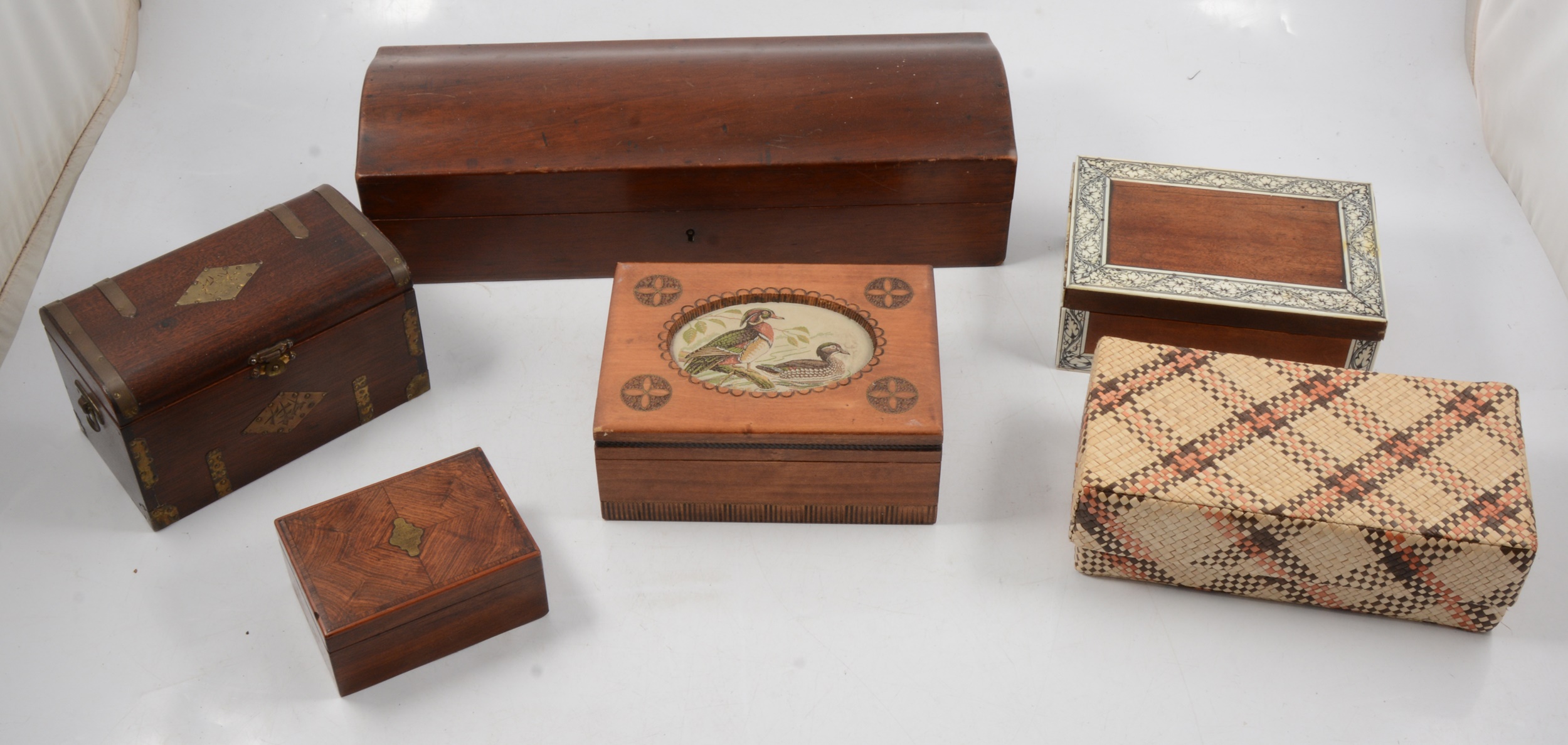 Mahogany tea caddy, and other cigar and gloves boxes,