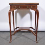 Edwardian mahogany envelope-top card table,