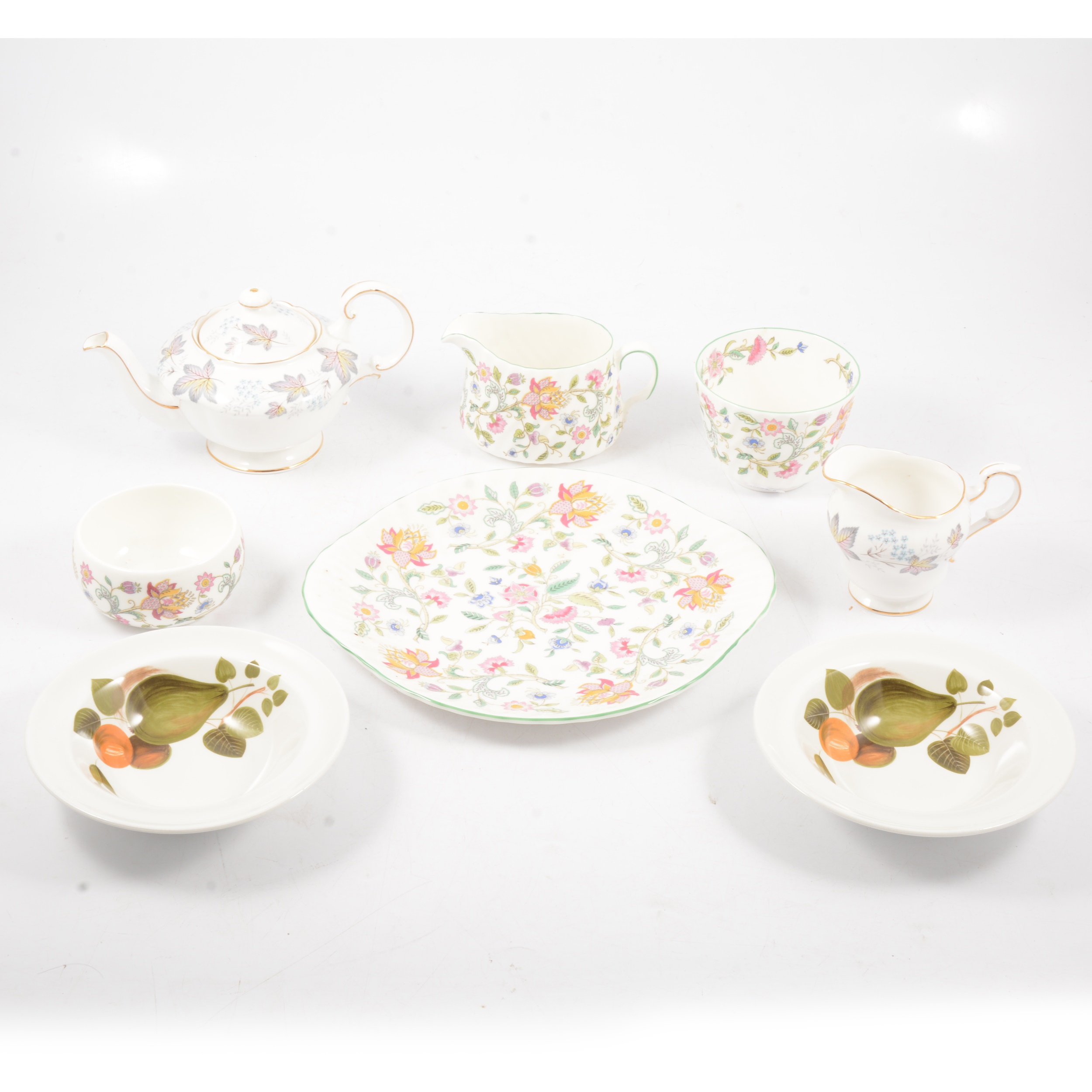 A Paragon "Belinda" tea service and Mintons "Haddon Hall" teaware.