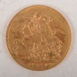 George V gold Sovereign coin, 1915