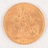 George V gold Sovereign coin, 1912,