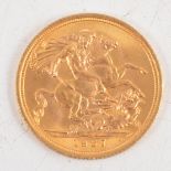 Elizabeth II gold Sovereign coin, 1967, 8g.