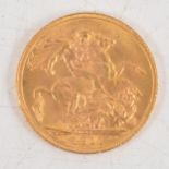 George V gold Sovereign coin, 1911, 8g.