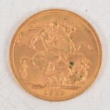 George V gold Sovereign coin, 1912, 8g.