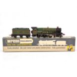 Wrenn OO gauge model railway locomotive, W2222 4-6-0 GWR Castle class 'Devizes Castle', boxed.