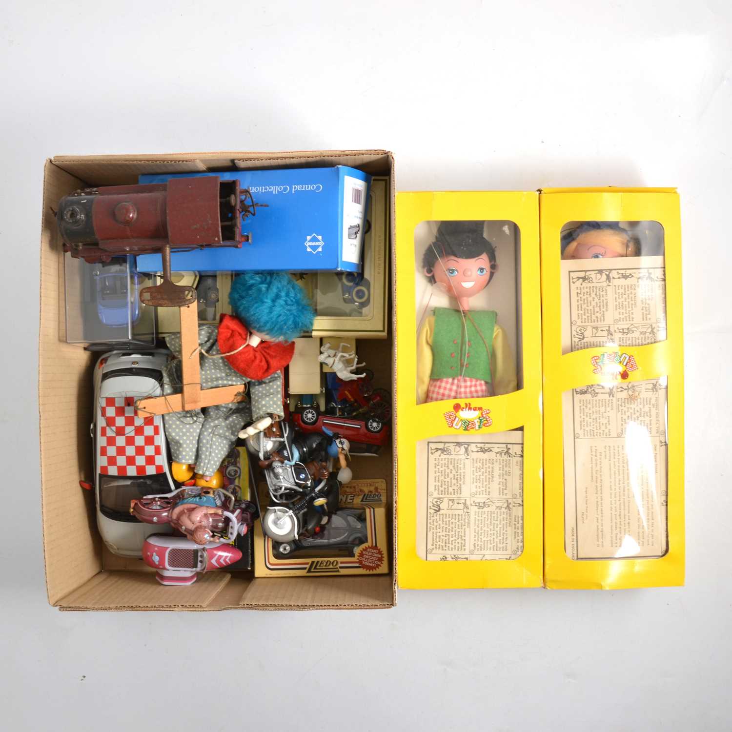 Mixed toys and models; including three Pelham Puppets; Hornby O gauge LMS 0-4-0 etc - Image 2 of 3