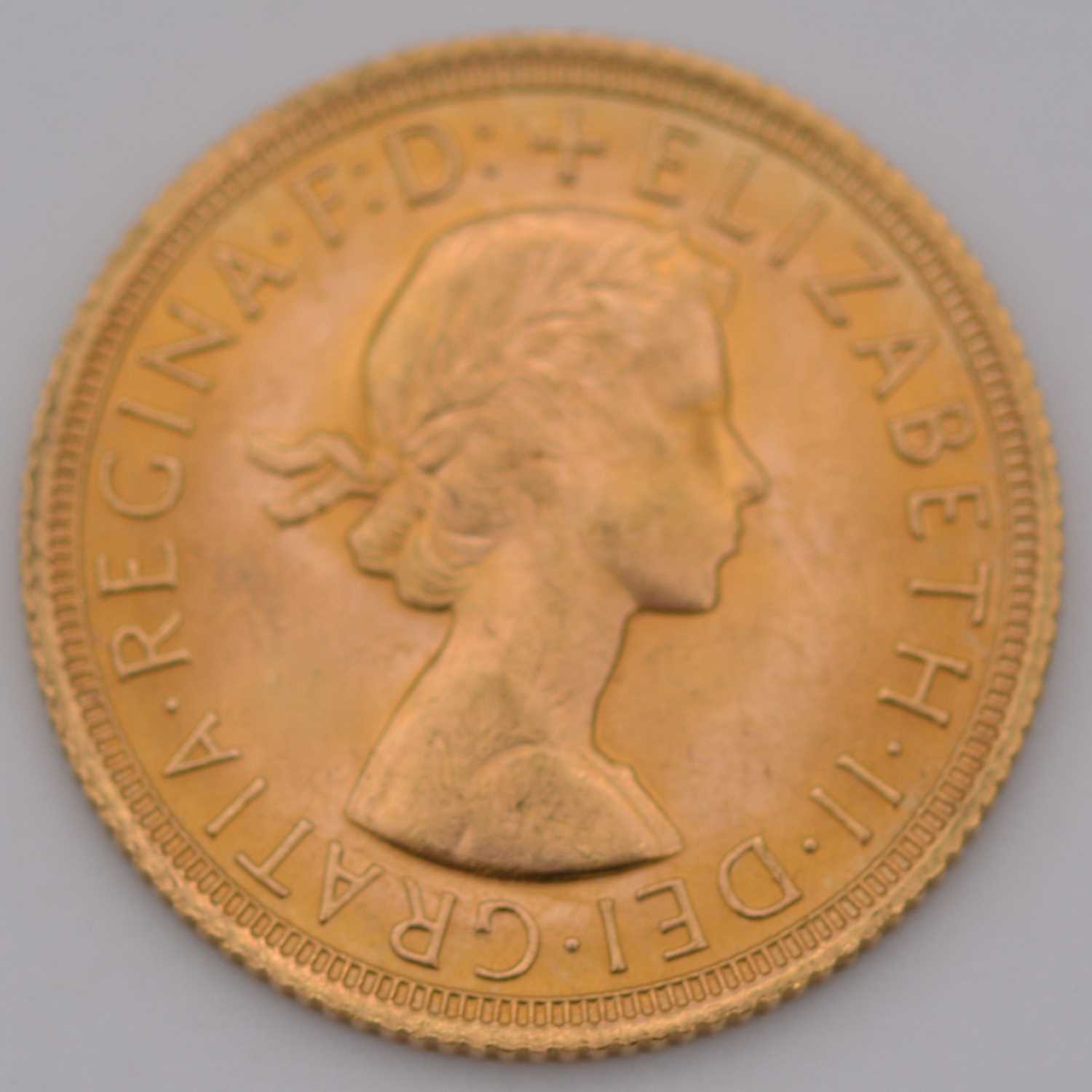 Elizabeth II gold Sovereign coin, 1967, 8g. - Image 2 of 2