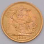 Elizabeth II gold Sovereign coin, 1967, 8g.