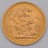 Elizabeth II gold Sovereign coin, 1967, 8g.