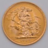 Elizabeth II gold Sovereign coin, 1967, 8g.