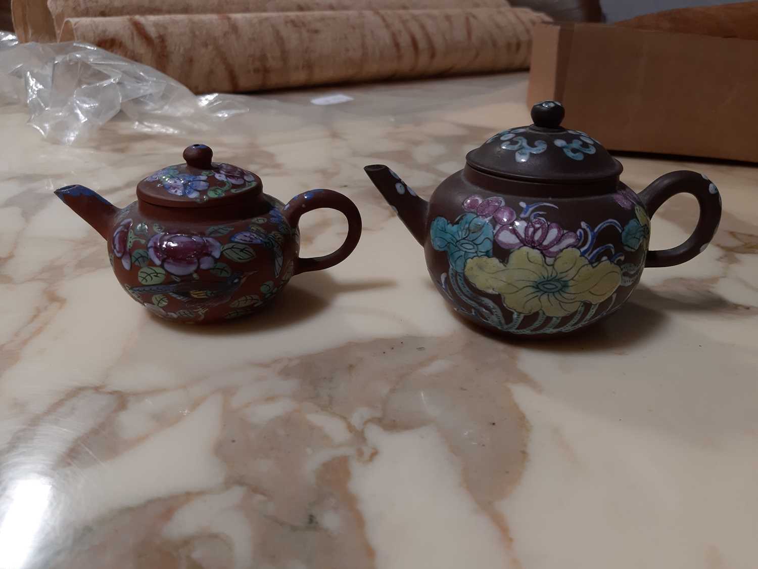 Chinese redware teapots and a jug, - Bild 15 aus 28