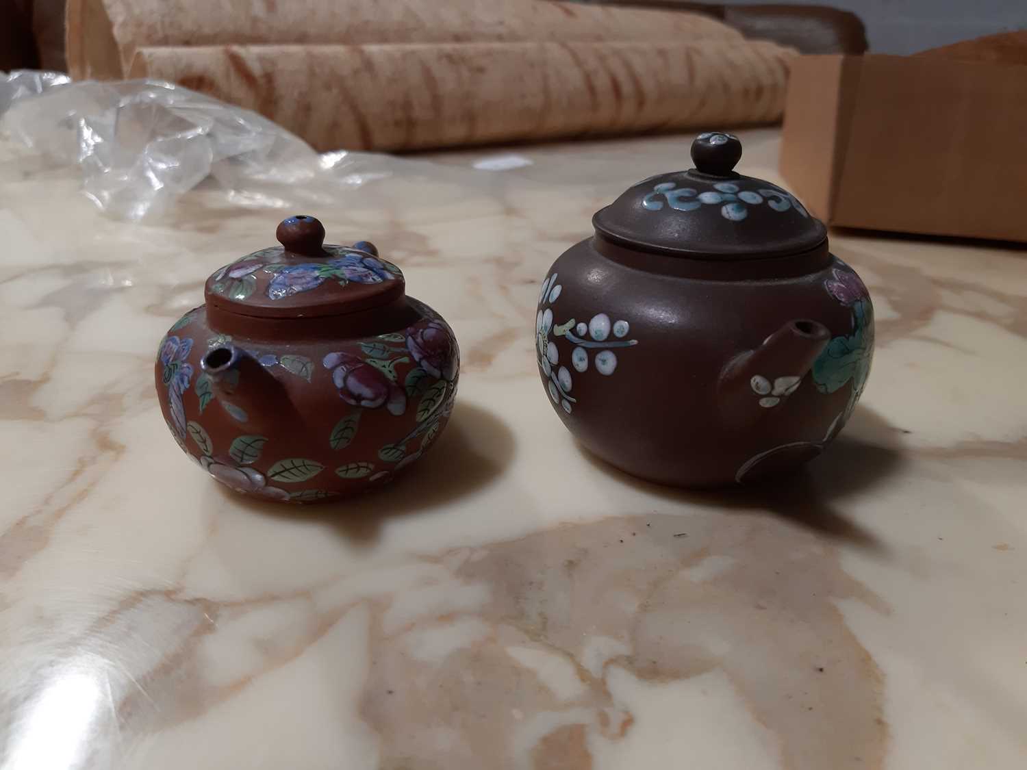 Chinese redware teapots and a jug, - Bild 16 aus 28