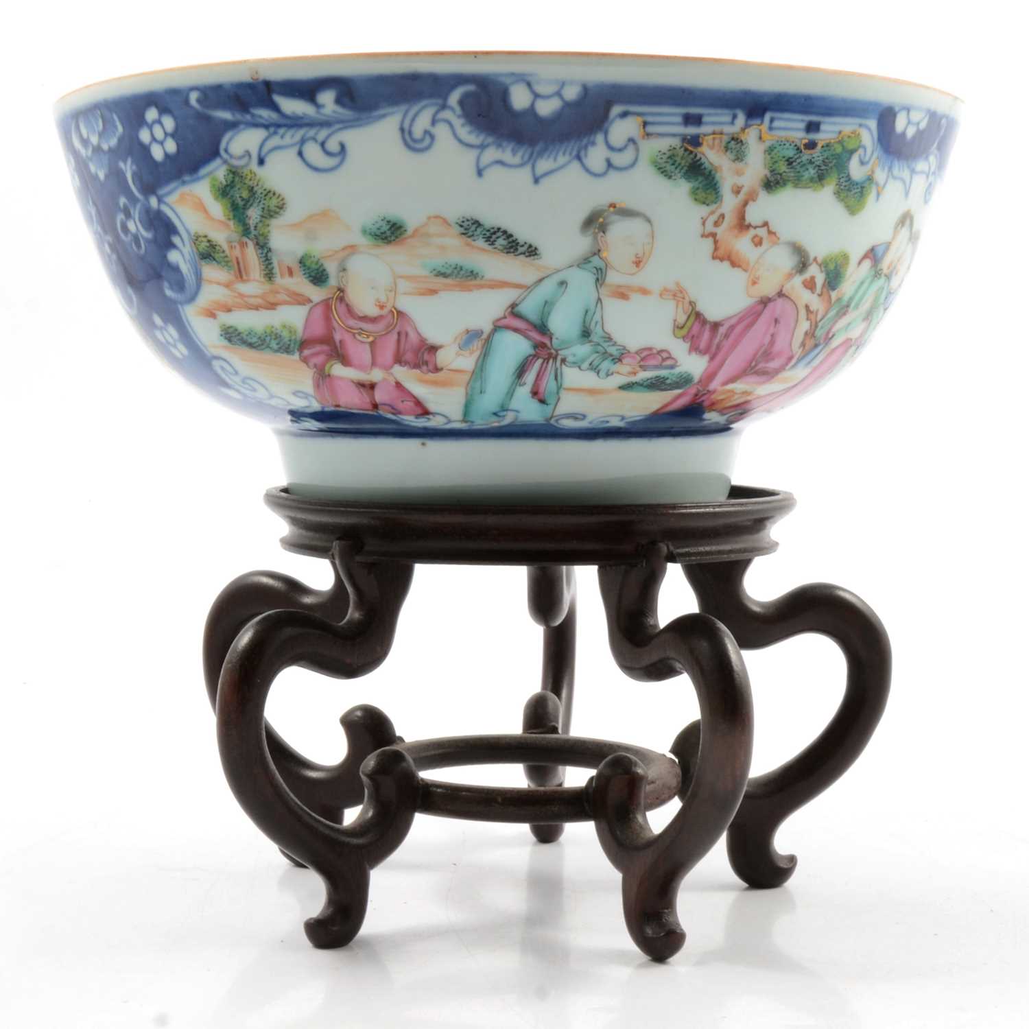 Chinese polychrome bowl,