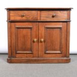 Small oak cupboard,