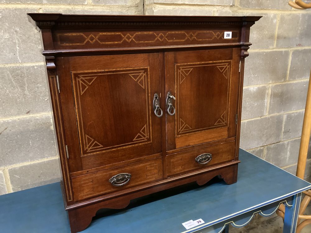 An Edwardian inlaid mahogany two door wall cabinet, width 72cm, depth 22cm, height 65cm