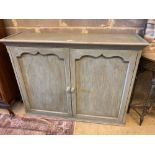 A painted side cabinet, width 113cm, depth 33cm, height 86cm