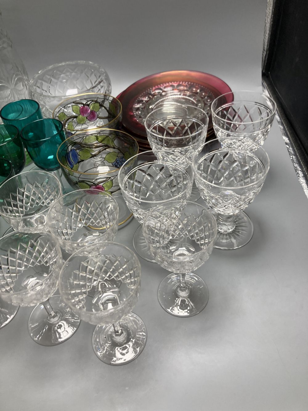 A collection of clear and coloured glassware, including four green bowled wines, vine etched - Image 2 of 5