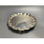 An early Victorian silver salver by The Barnards, London, 1838, 24.7cm, 17oz.CONDITION: Engraved