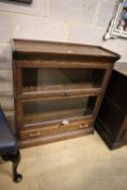 A Globe Wernicke style oak two section bookcase, width 87cm, depth 32cm, height 94cm