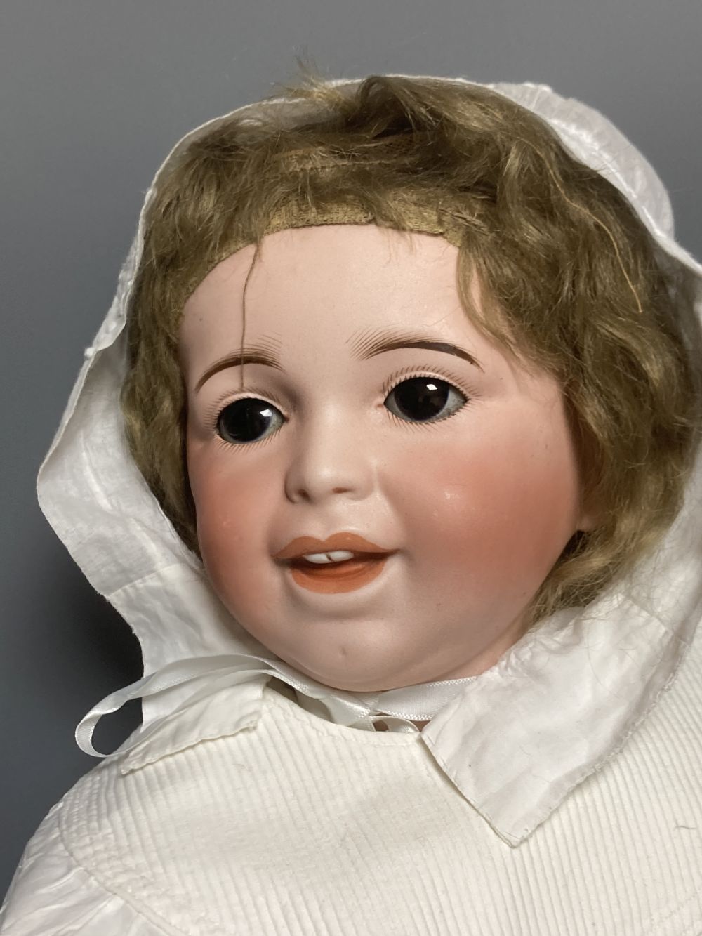 A French SFBJ bisque-headed doll, mould 236 with sleeping eyes and closed mouth, bent-limb - Image 2 of 5