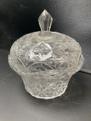 A Bohemian glass tureen and cover, early 20th century, 23cm highCONDITION: Structurally good