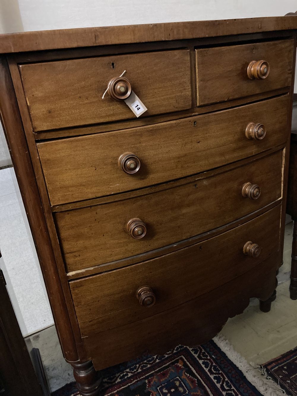 A Victorian mahogany bow front chest, width 110cm, depth 54cm, height 131cm - Image 4 of 6