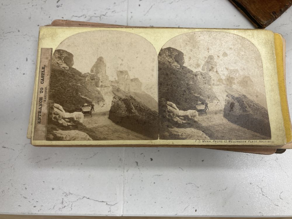 A stereoscope viewer with slides and a sand timer - Image 6 of 8