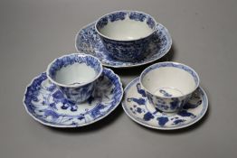 Three Chinese Kangxi blue and white tea bowls and saucers, largest 14cm (6)