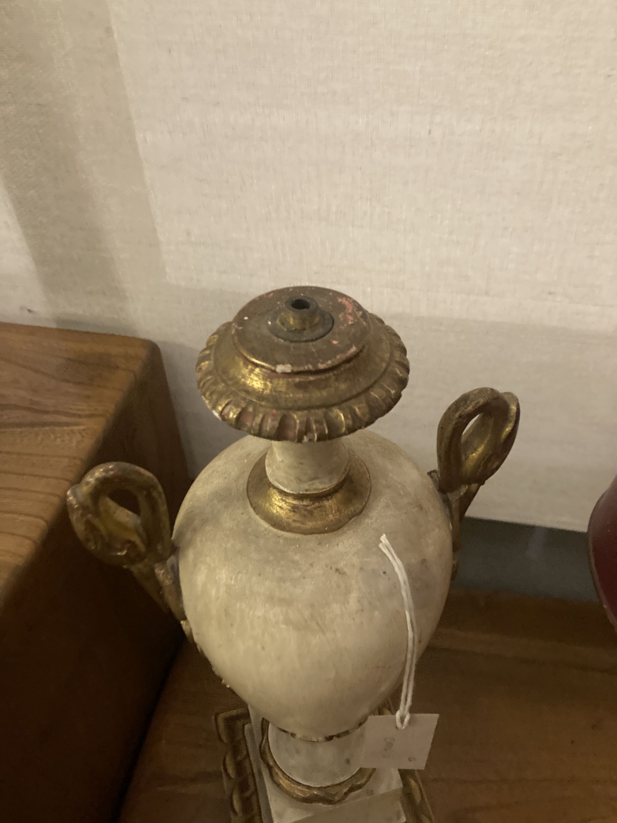 A brass table lamp with toleware shade, height 56cm, together with a parcel gilt painted wood - Image 3 of 7