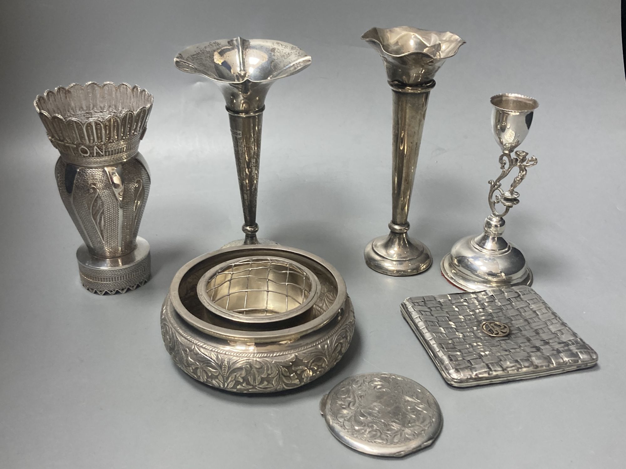 Two silver trumpet vases, one a.f., a Birk's sterling compact and four continental white metal