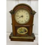 An eight day Seth Thomas mantel clock, height 41cm