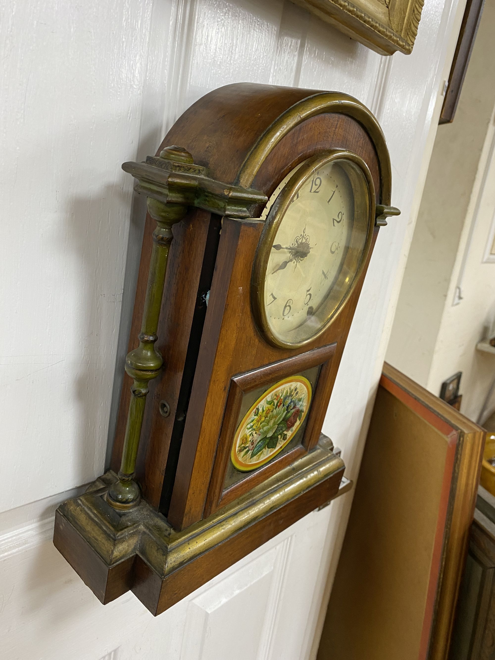 An eight day Seth Thomas mantel clock, height 41cm - Image 2 of 2