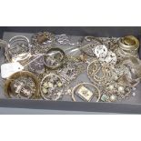 A group of assorted costume jewellery.