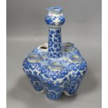 A Chinese blue and white tulip vase, height 24cm