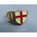 A modern 9ct gold and two colour enamel set 'Cross of St George' signet ring, size T, gross 5.1
