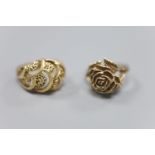 A 9ct plain and textured gold modernist design ring and a 9ct gold rose design ring, gross 11.3g