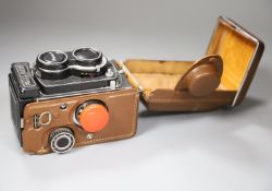 A Ricoh Diacord TLR camera No.26011