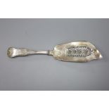 A George IV silver hourglass pattern fish slice, James Beebe, London, 1824, 31.1cm, 7.1oz.