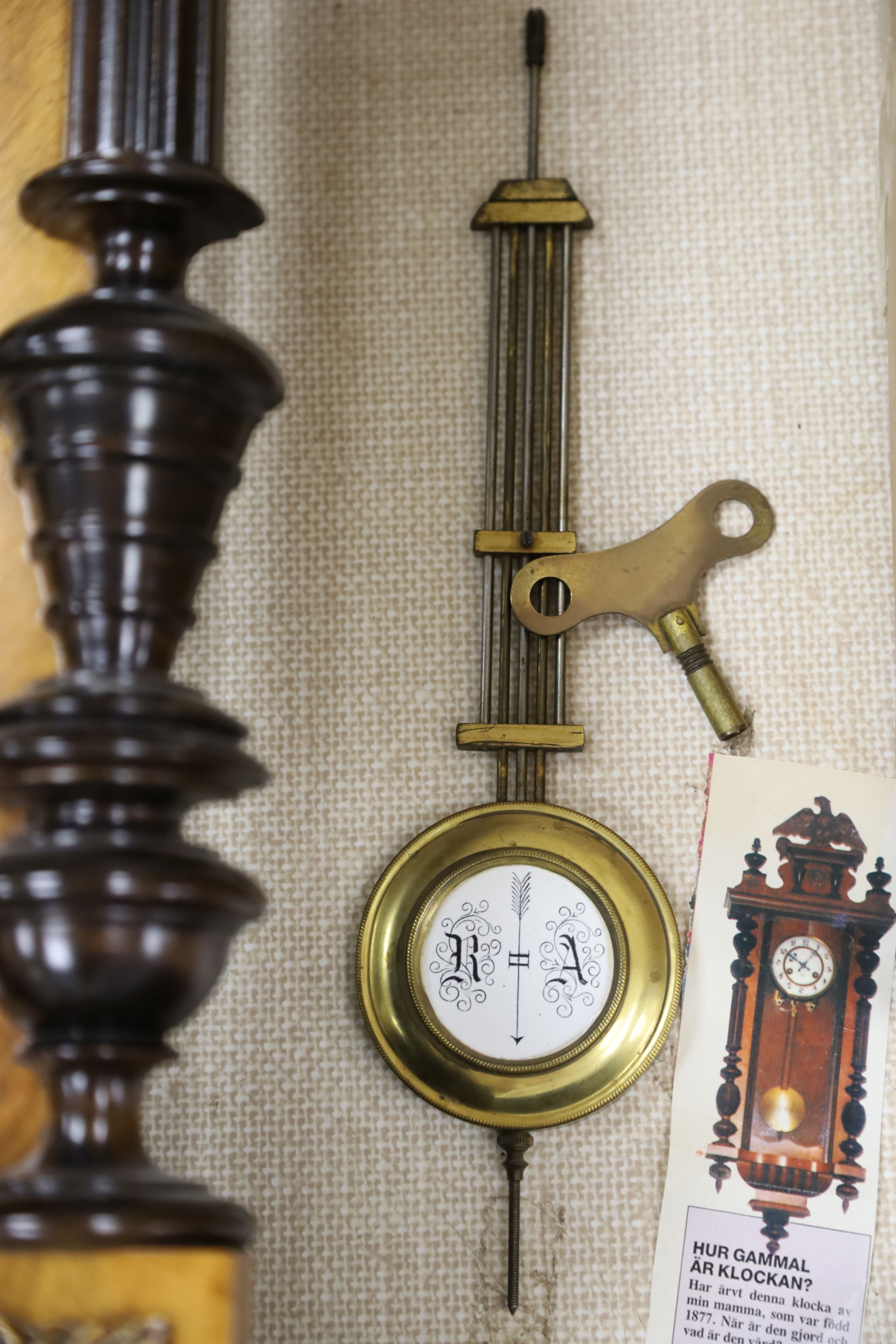 A 19th century German walnut wall clock, length 102cm - Image 4 of 5